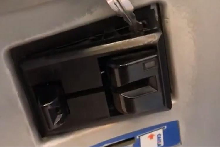 Caetité: Bandidos instalam 'chupa-cabra' em caixa eletrônico para aplicar golpes em clientes