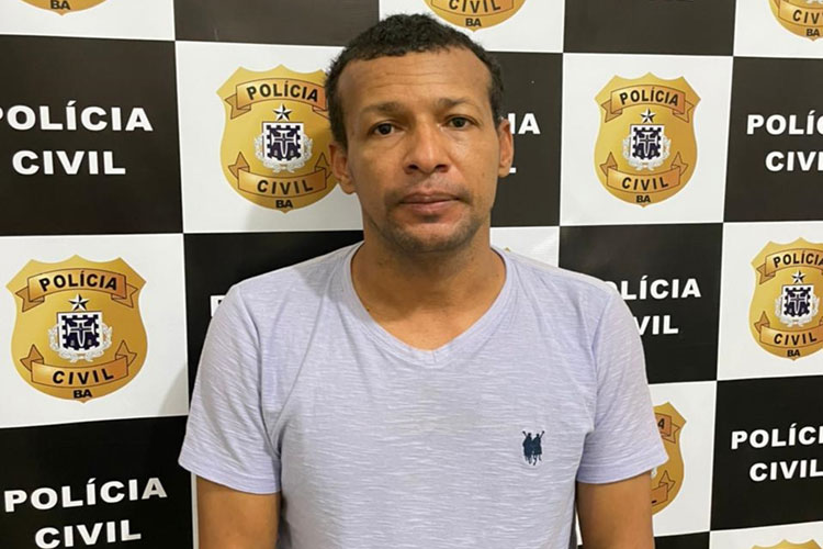 Ex-secretário acusado de estuprar prima do prefeito e mais 07 garotas em Ituaçu se entrega à polícia
