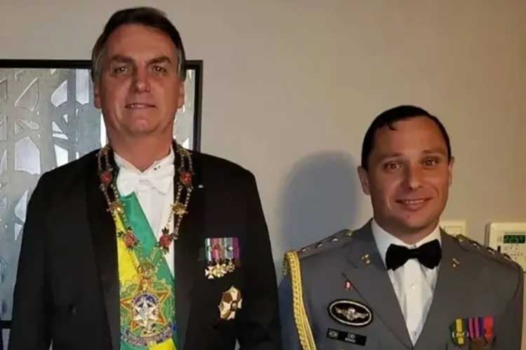 Militar do Exército é suspeito de operar 'Caixa 2' para Jair Bolsonaro