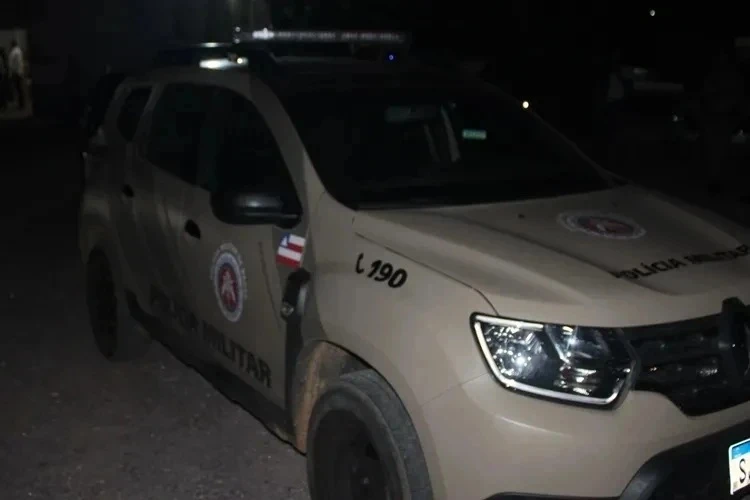 Jovem descumpre medida protetiva, tenta fugir da PM e é preso em Guanambi