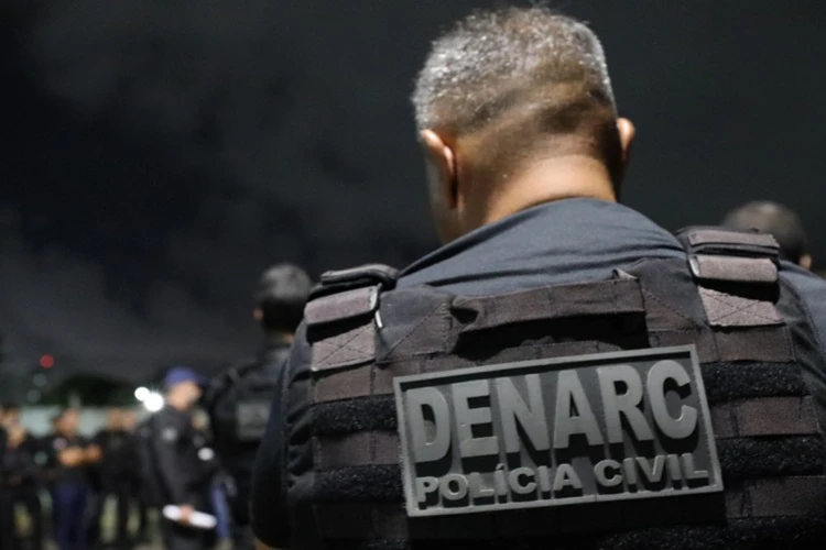 Polícia Civil prende três homens por tráfico de drogas em Jequié