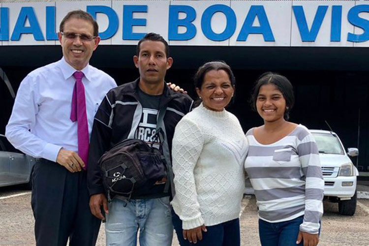 Bilionário vira voluntário em Roraima e acolhe venezuelanos
