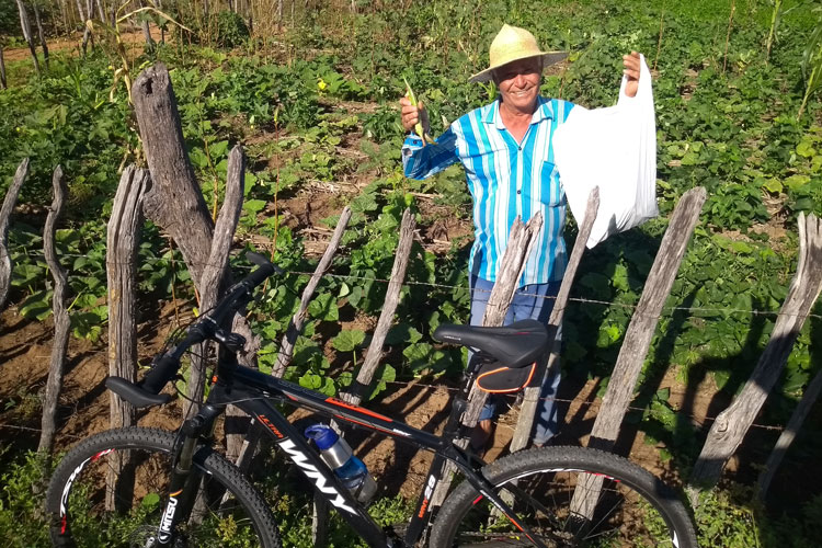 Pedal na Roça em Brumado: Produtor rural do Arrecife celebra vida na roça