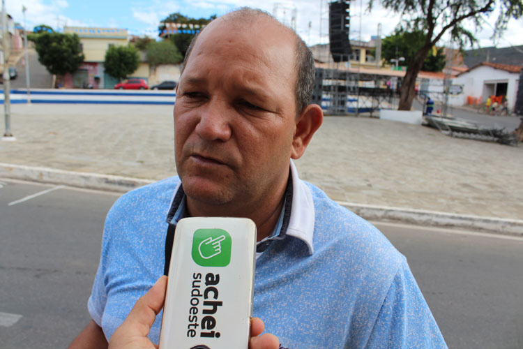 Brumado: Associação teme perder o São Pedro do Olhos D'água para a Praça da Prefeitura