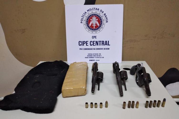 Três revólveres e maconha apreendidos com traficantes em Mirante