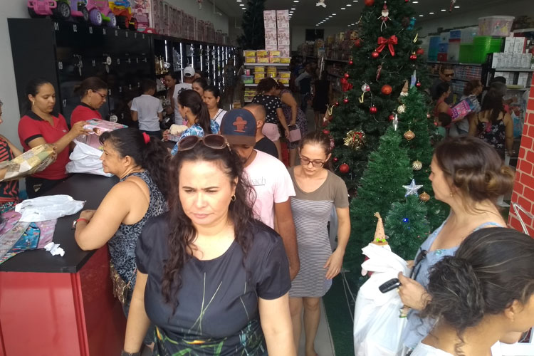 Presentes para as crianças lideram as vendas no comércio de Brumado