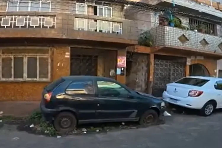 Jovem é preso suspeito de matar namorada a facadas dentro de casa em Salvador