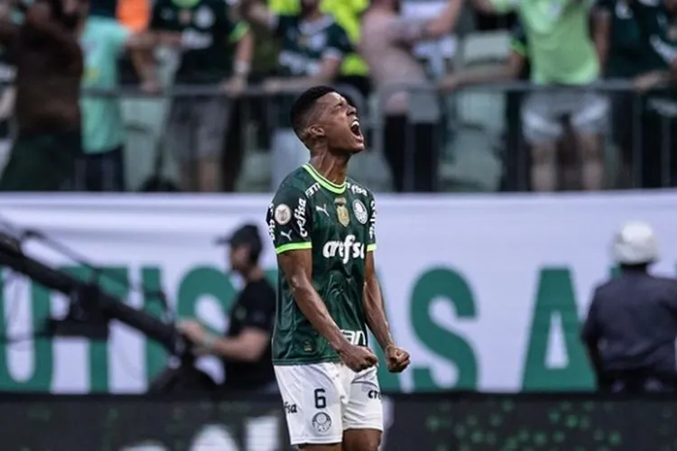 De malas prontas para Brumado, Vanderlan fala da conquista nacional pelo Palmeiras