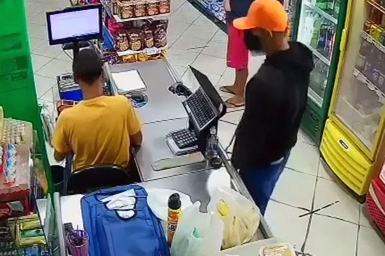 Vídeo mostra assalto em supermercado no Bairro Ginásio Industrial em Brumado