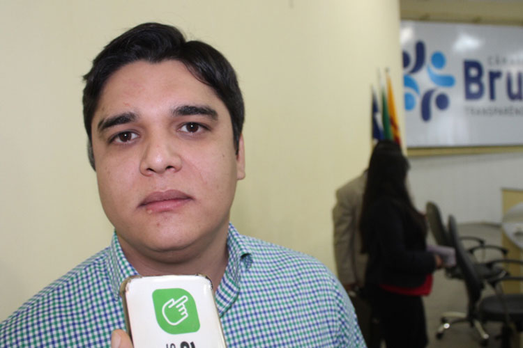 Brumado: Vitor Bonfim afirma que governo investirá na policlínica regional de saúde