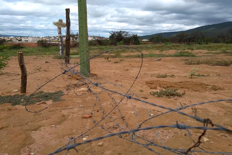 Invasão deixa rastros de vandalismo, furto e prejuízo de mais de R$ 40 mil no Parque de Exposições de Brumado