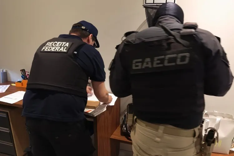 Operação é deflagrada contra organização criminosa liderada por deputado estadual