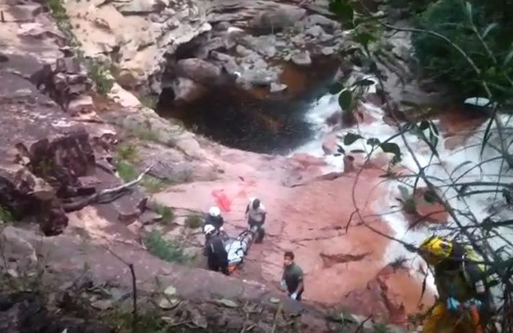 Chapada Diamantina: Casal de turistas franceses desaparece em trilha e um deles é achado morto