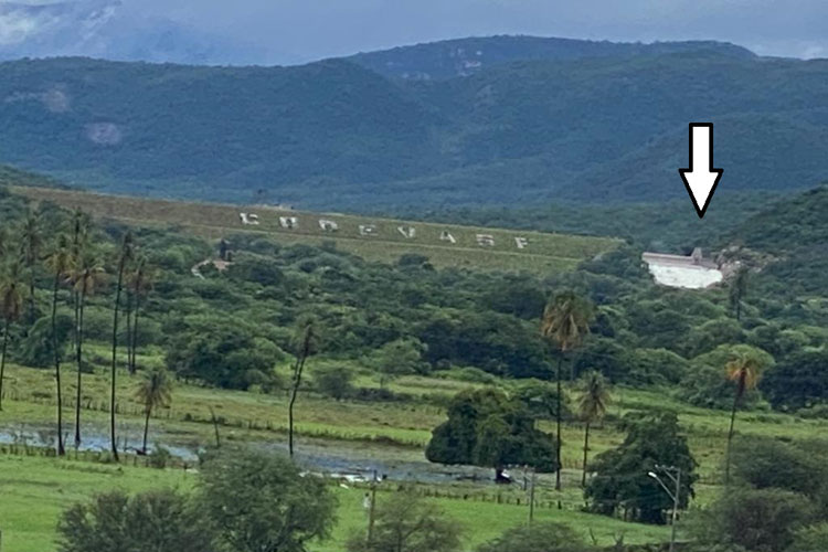 Após 10 anos, Barragem do Zabumbão voltou a sangrar com as fortes chuvas na região de Paramirim