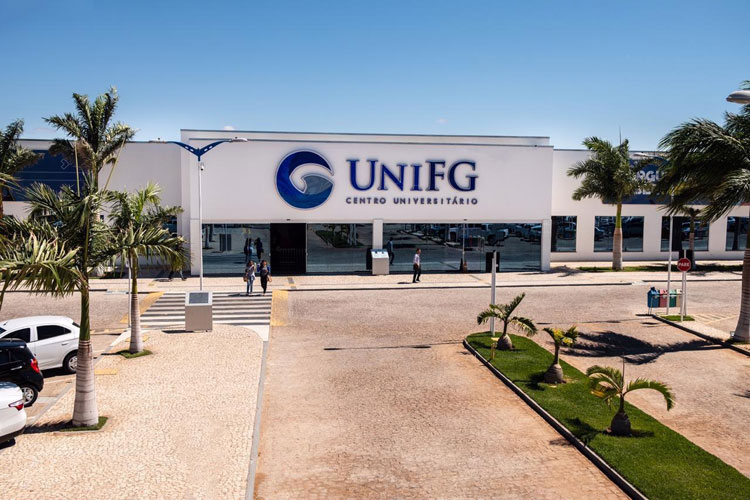 Guanambi: Estudantes do curso de Medicina da UniFG emitem nota de repúdio contra instituição