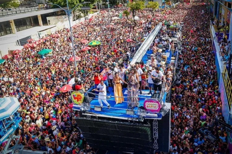 Bahia recebe 3 milhões de turistas durante o carnaval e movimenta R$ 6 bilhões