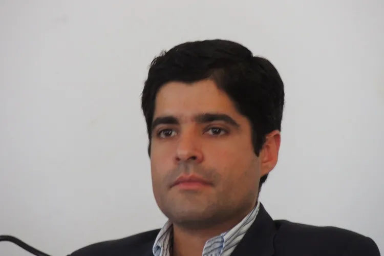 ACM Neto lidera corrida pelo governo da Bahia com 53,5%