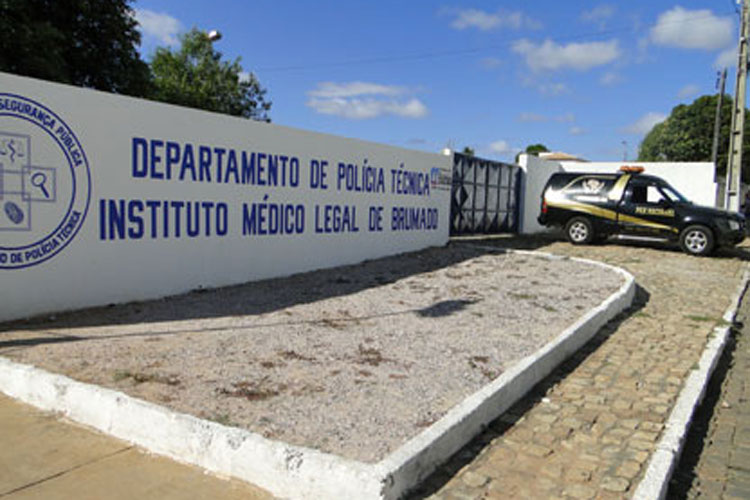 Corpo é encontrado morto em galpão de empresa coletora de lixo em Brumado