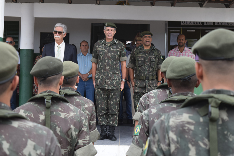Em visita a Brumado, General da 6º Região Militar faz boas referencias ao TG 06/024