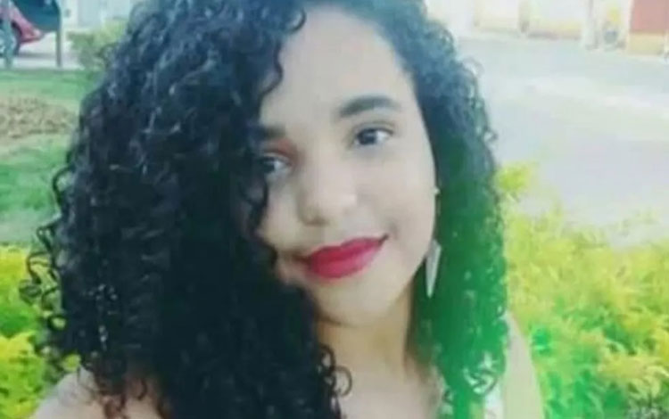 Adolescente de 16 anos é morta a facadas no norte da Bahia