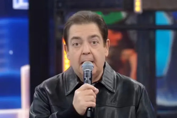 Faustão deixa hospital após 3 meses de internação