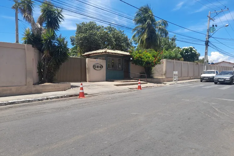 Alunos da rede estadual fora da escola por falta do transporte escolar em Brumado