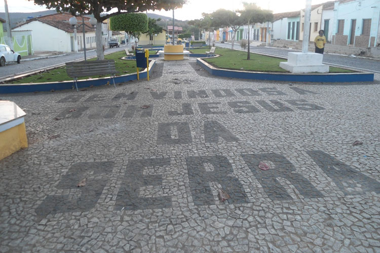 Em Bom Jesus da Serra, 9 a cada 10 pessoas com carteira assinada trabalham na prefeitura