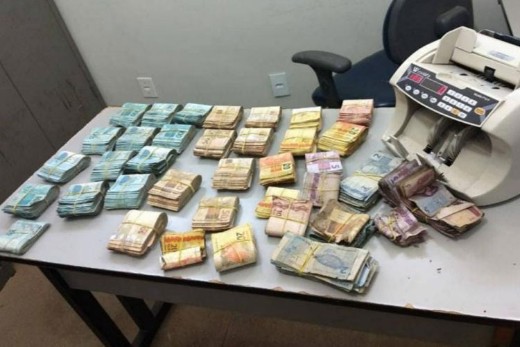 Livramento: Durante operação, polícia encontra cerca de 1 tonelada de maconha e R$ 177 mil