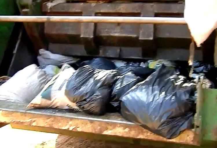 Homem joga R$ 70 mil do patrão no lixo por engano em São Paulo