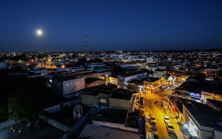 Santo Antônio de Jesus retira obrigatoriedade do uso de máscaras em ambientes abertos