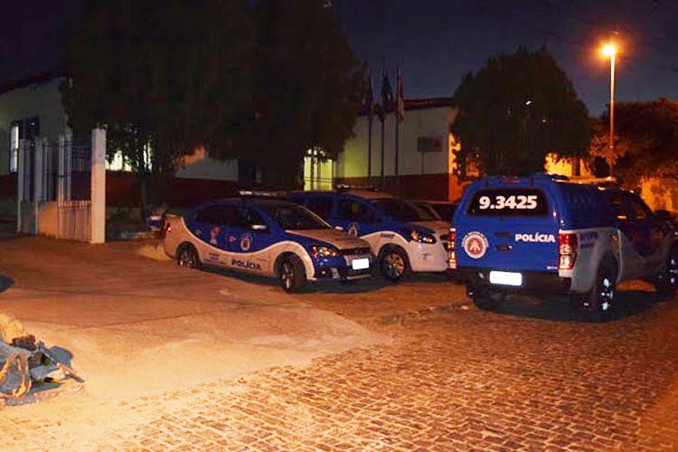 Brumado: Homem é golpeado com facão pelo próprio irmão na Rua Padre Anchieta