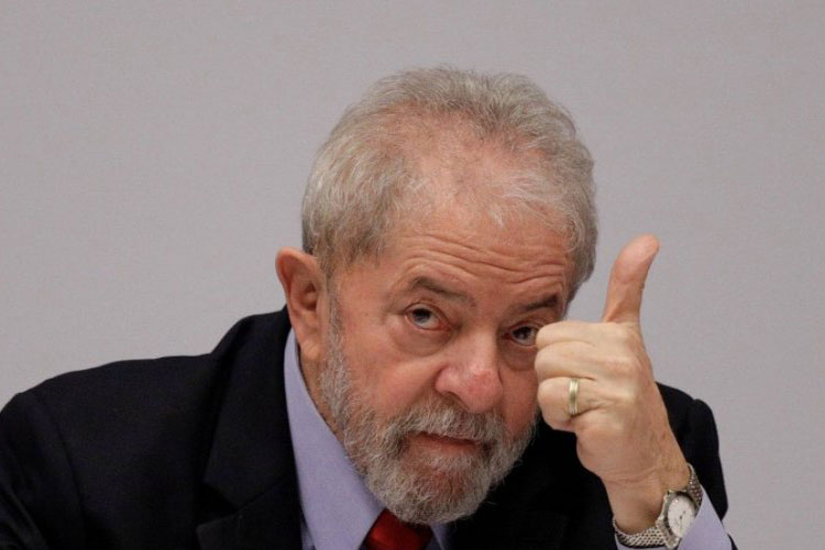 Lula lidera em todos os cenários para 2018, diz CNT/MDA