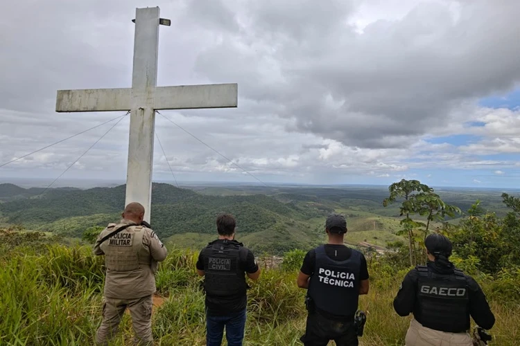 Operação do MP-BA e SSP identifica cemitério clandestino em Itabela
