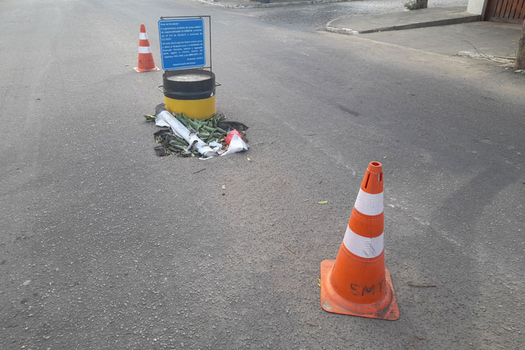 'Prefeitura tem que parar de calundu', diz Amarildo cobrando conserto de buracos em Brumado