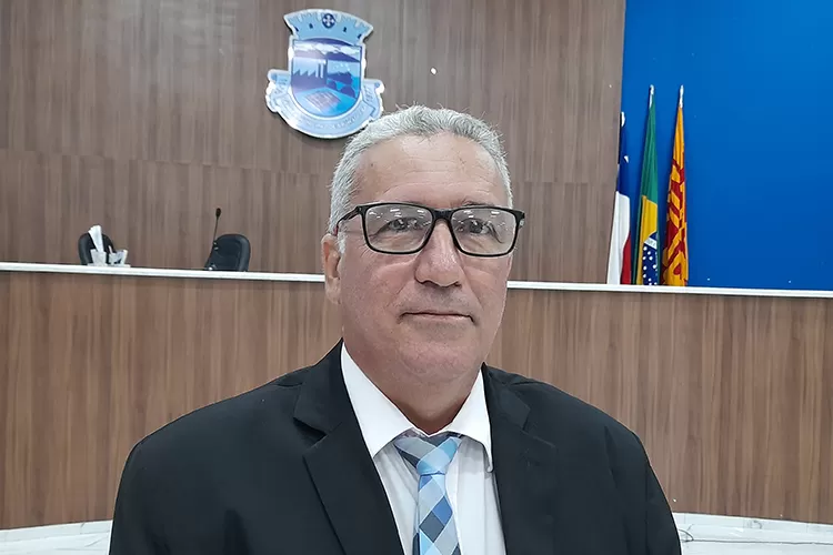 Brumado: Prefeito quer onerar o homem do campo com IPTU Rural, dispara vereador