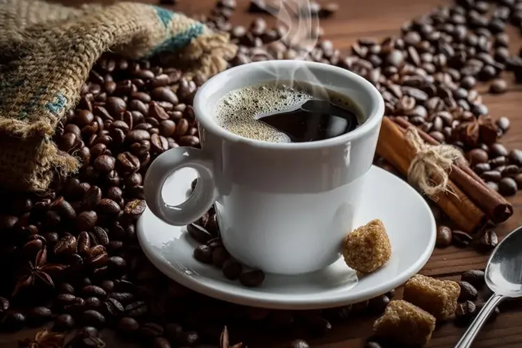 Empresa é acionada por vender café impróprio para consumo na região de Brumado