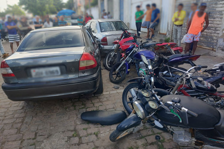 Motorista embriagado causa acidente com vários veículos no centro de Brumado