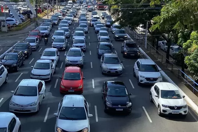 Vence em março prazo para placas 1 e 2 quitarem IPVA com 10% de desconto