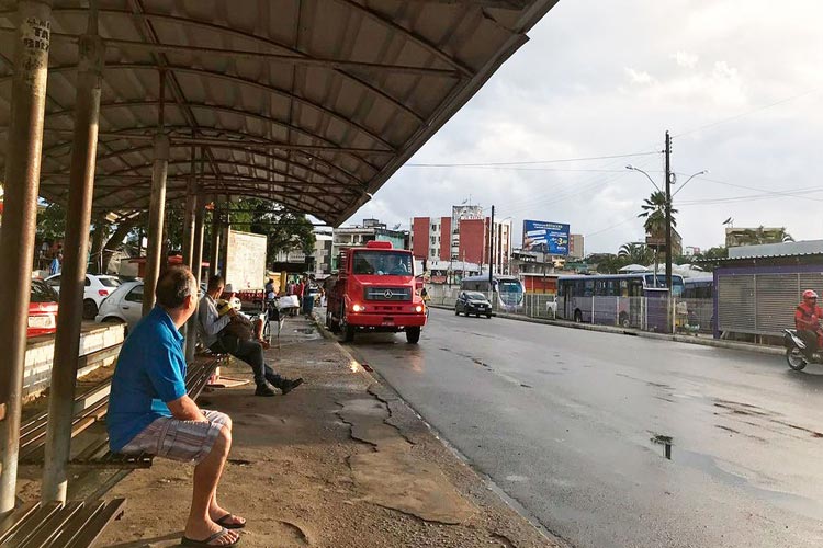 Itabuna: Após 10 meses sem serviço, prefeito anuncia retorno dos ônibus