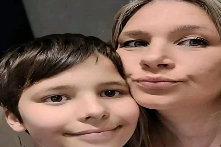 Filho mata mãe e irmão de 10 anos por ciúme da relação dos dois