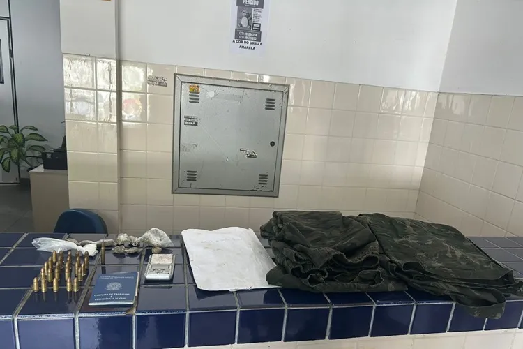 Brumado: 24º BPM recupera veículos e apreende drogas e munições na BR-030