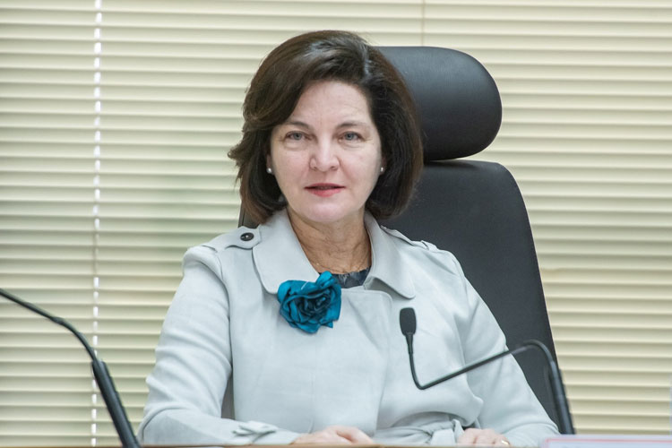 Raquel Dodge: 'Corrupção inibe o crescimento'