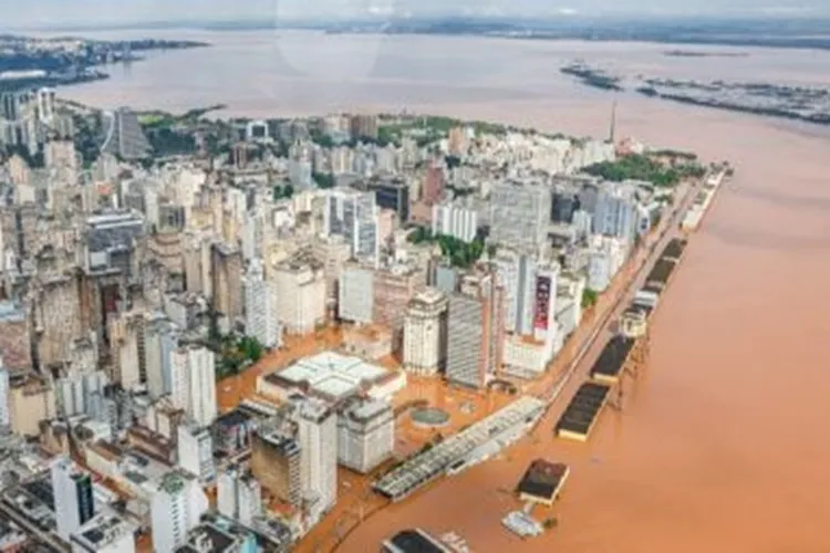 Mais de 80 mil pessoas estão desabrigadas no Rio Grande do Sul