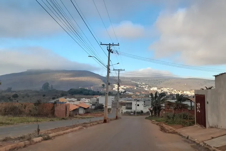 Prefeitura concede licença ambiental de operação de aterro sanitário regional em Caetité