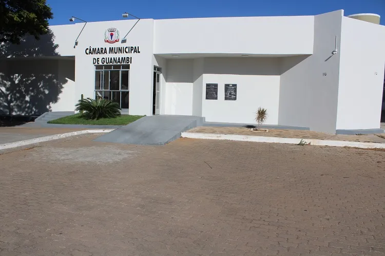 Com cinco advogados, Câmara de Guanambi contrata consultoria jurídica por R$ 99 mil