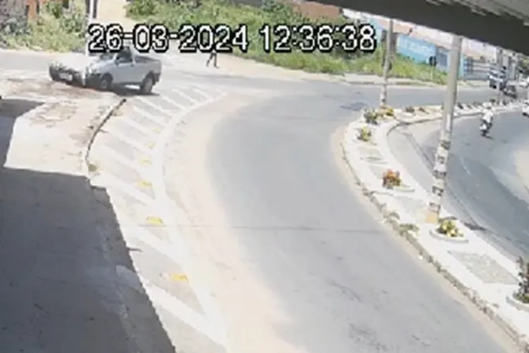 Vídeo: Condutor perde controle da direção na famosa 'Curva do Tombo' em Guanambi