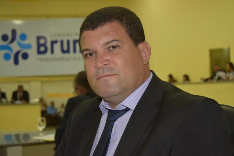 Brumado: Confiante, Rey de Domingão destaca importância da oposição para o município