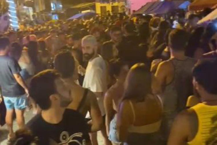 Polícia Militar encerra festa com cerca de 700 pessoas em Itacaré