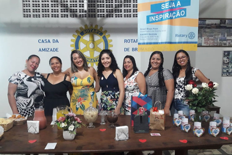 Brumado: Rotary e Casa da Amizade homenageiam mães de crianças autista