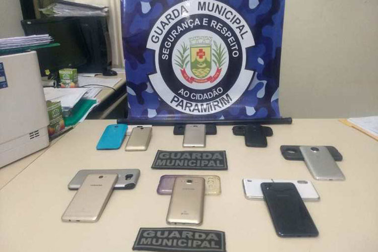 Guarda Municipal de Paramirim recupera oito celulares roubados